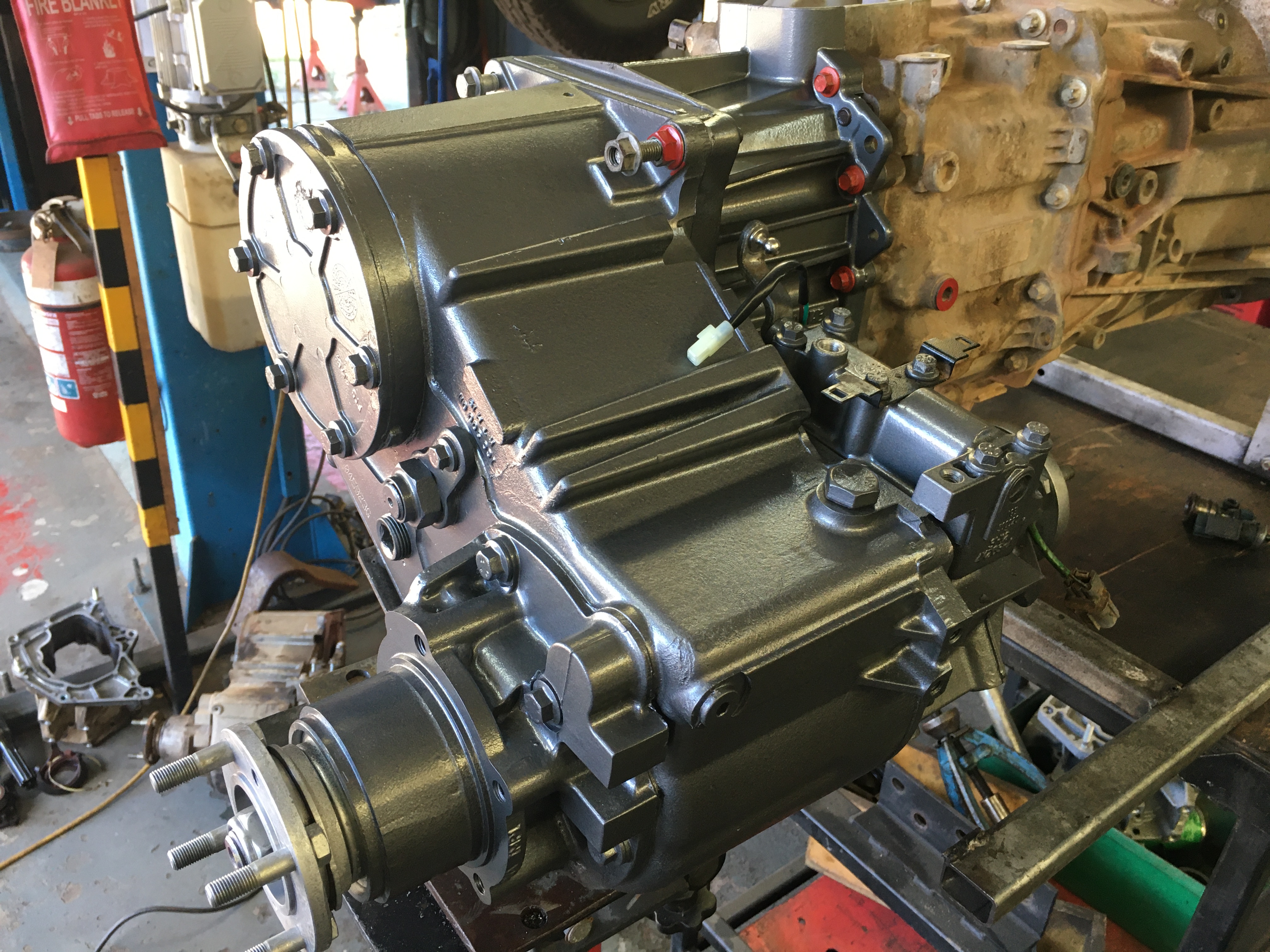 Land Rover Defender TDCi LT230 transfer case